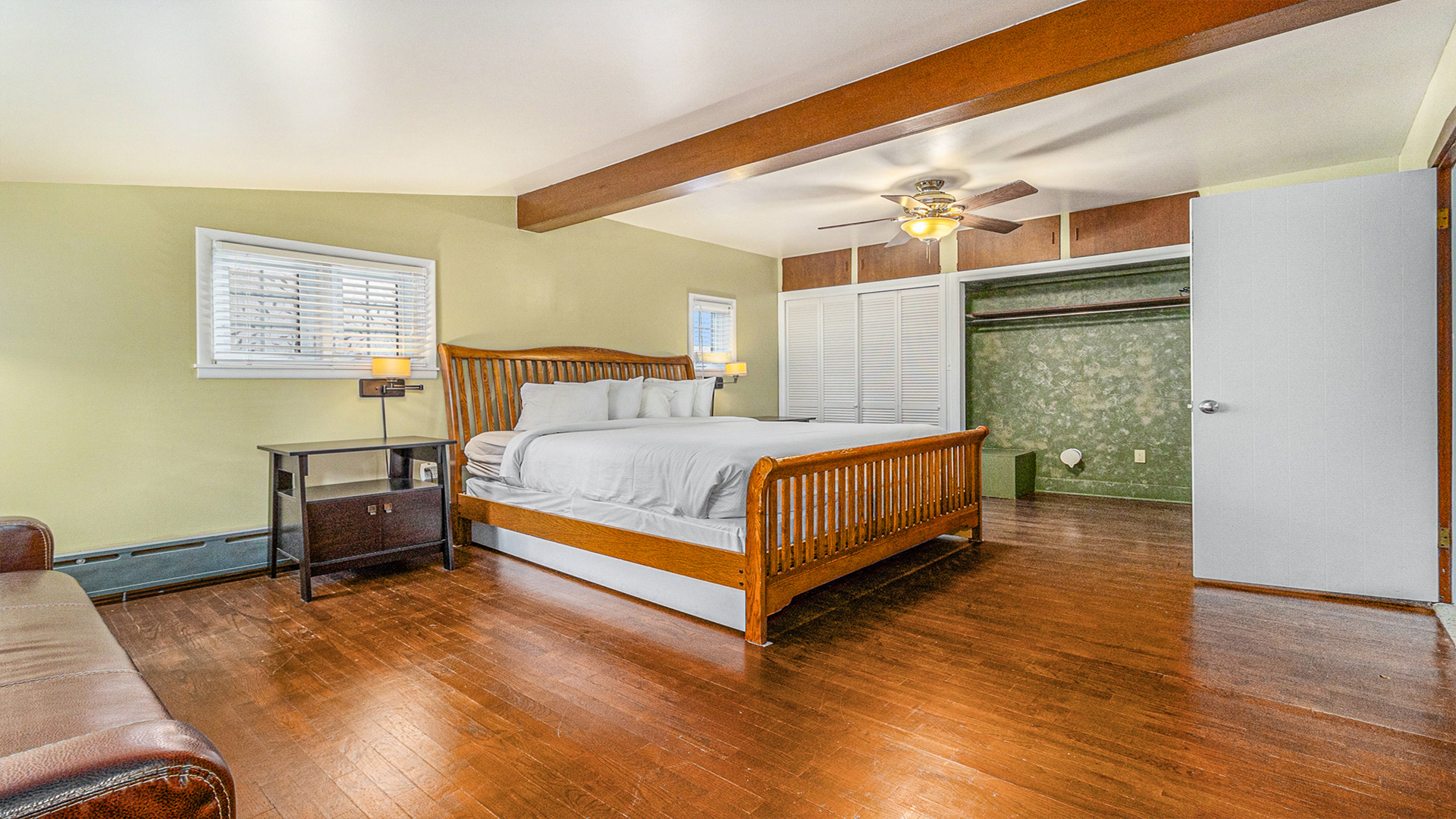 index slider image 7